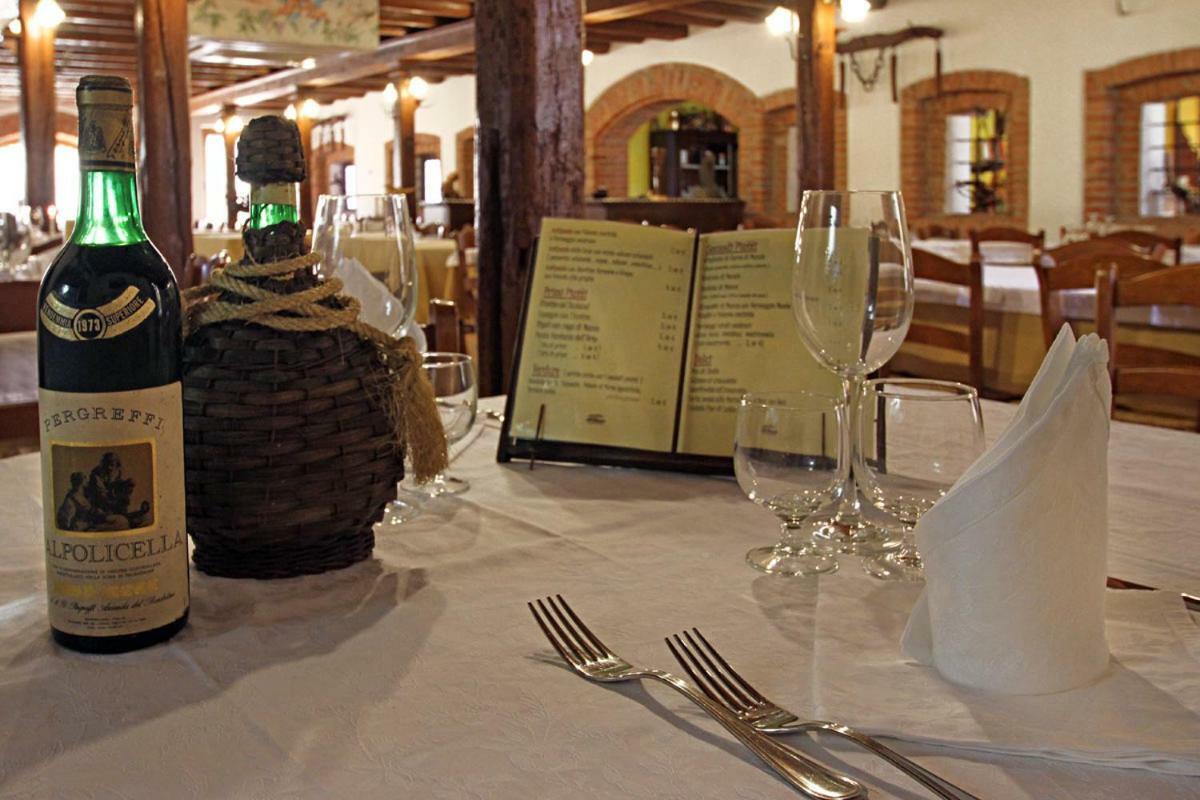 All'Albaro Agriturismo Salizzole Kültér fotó